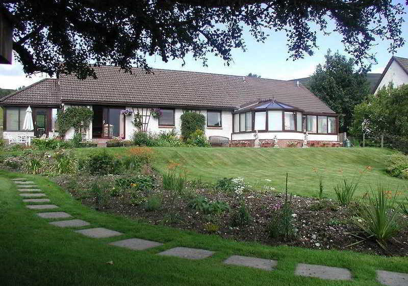 Glenshian Guest House Bed & Breakfast