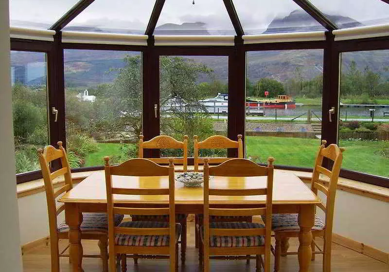 Glenshian Guest House Bed & Breakfast