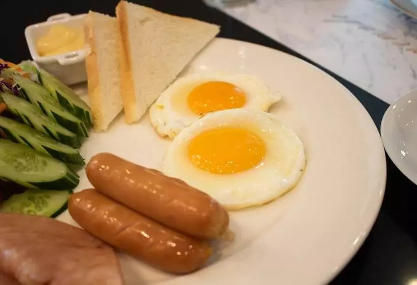 Avana Hotel And Convention Centre