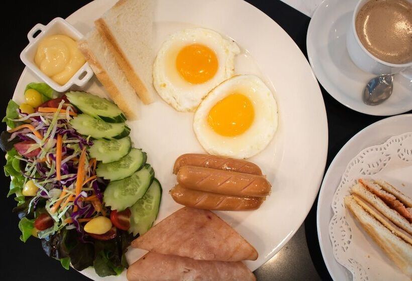 Avana Hotel And Convention Centre