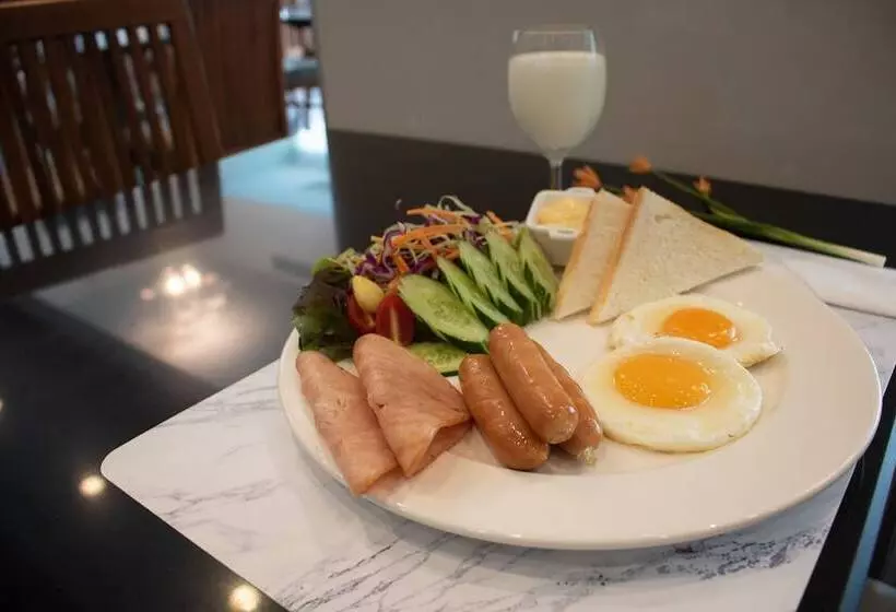 Avana Hotel And Convention Centre