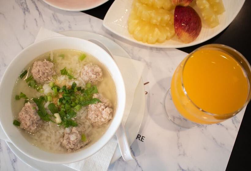 Avana Hotel And Convention Centre