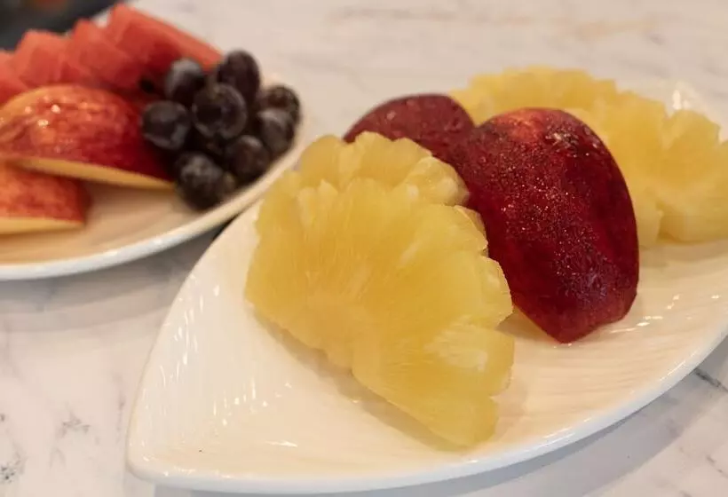 Avana Hotel And Convention Centre