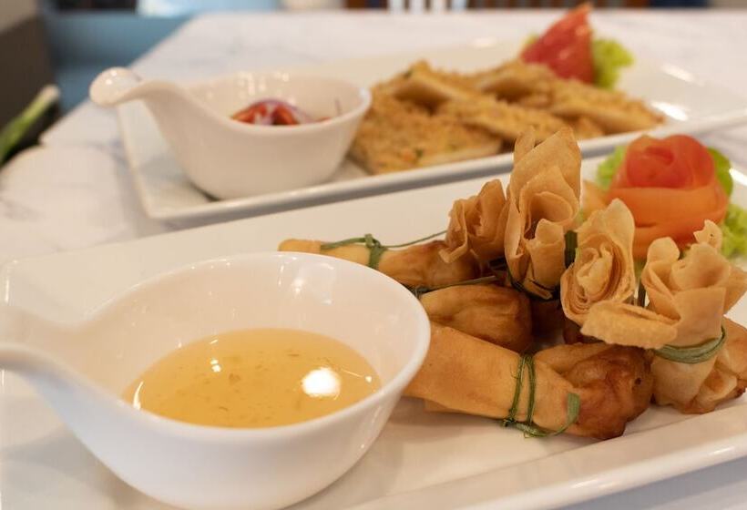 Avana Hotel And Convention Centre