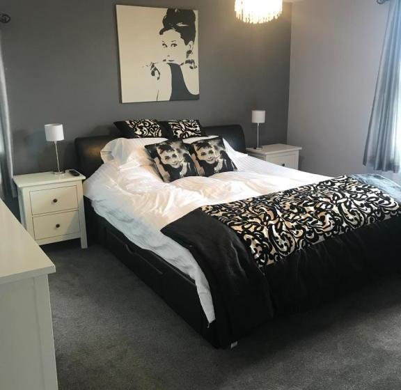 فندق The Cherry Tree Inn