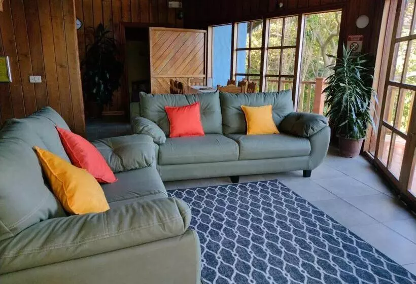 בית מלון כפרי Claro De Luna