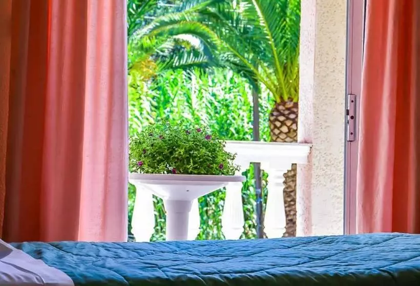 Отель Corfu Garden