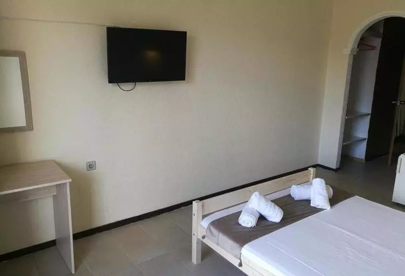 Отель Corfu Garden