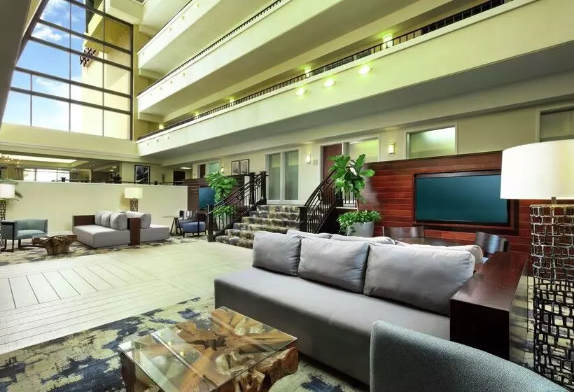 هتل Doubletree By Hilton Columbia, Sc