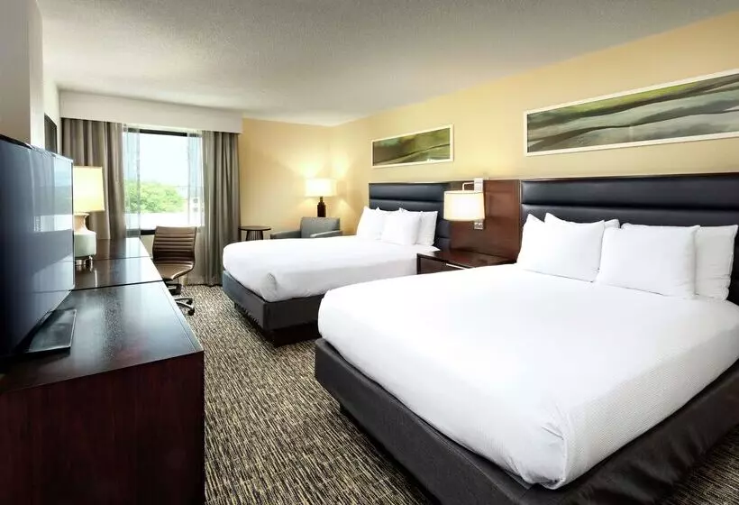 هتل Doubletree By Hilton Columbia, Sc