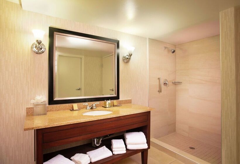 Szálloda Doubletree By Hilton Columbia, Sc