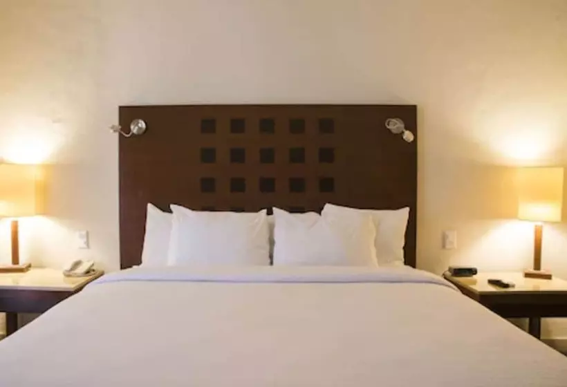 هتل Ex Hacienda San Xavier