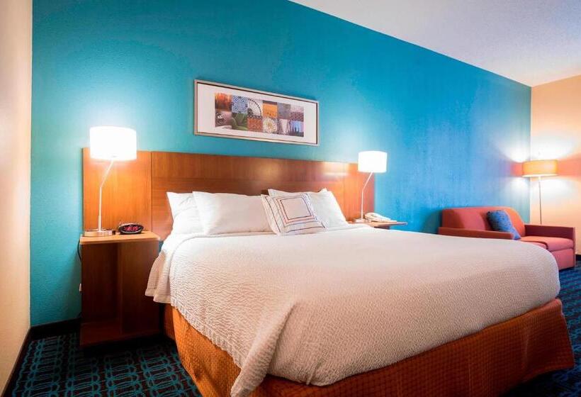 ホテル Comfort Inn & Suites Green Bay Stadium Area