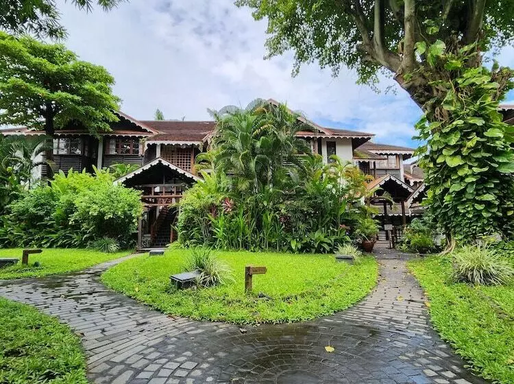 هتل Governor S Residence