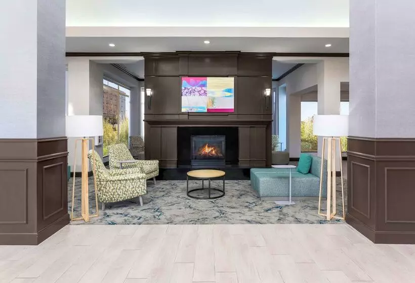 בית מלון כפרי Hilton Garden Inn Tulsa South