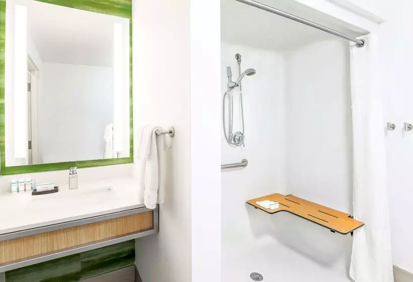 בית מלון כפרי Hilton Garden Inn Tulsa South