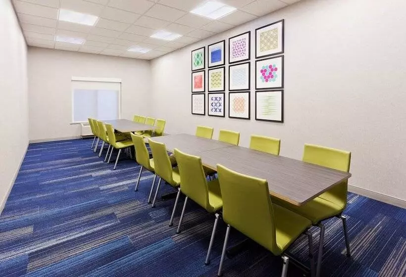 Holiday Inn Express Hotel & Suites Montgomery Boyd Cooper Parkway, An Ihg