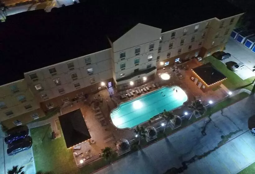 Holiday Inn Express Hotel And Suites South Padre Island, An Ihg
