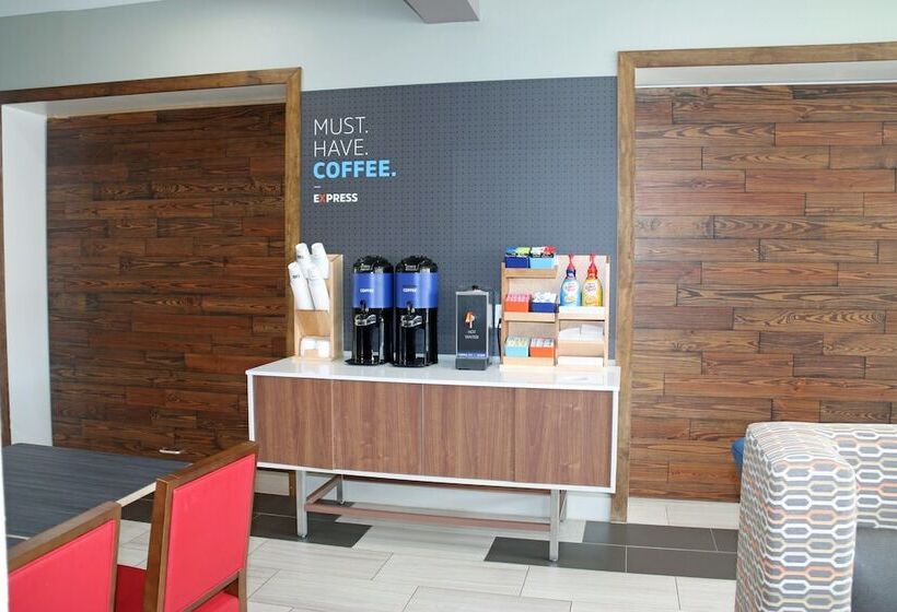 Holiday Inn Express Hotel And Suites South Padre Island, An Ihg