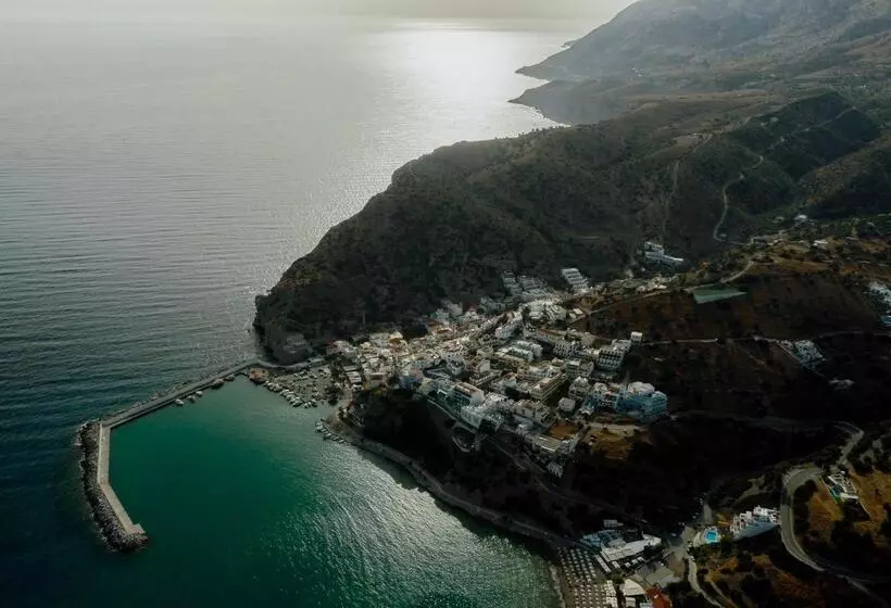 Отель Paralos Irini Mare