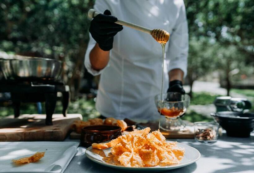 ホテル Paralos Irini Mare