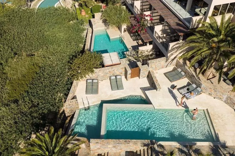 Отель Paralos Irini Mare