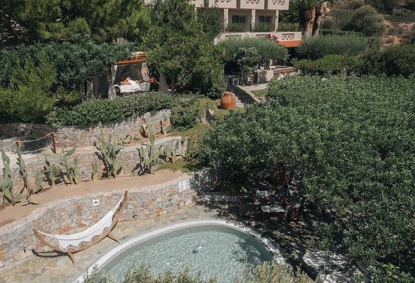 ホテル Paralos Irini Mare