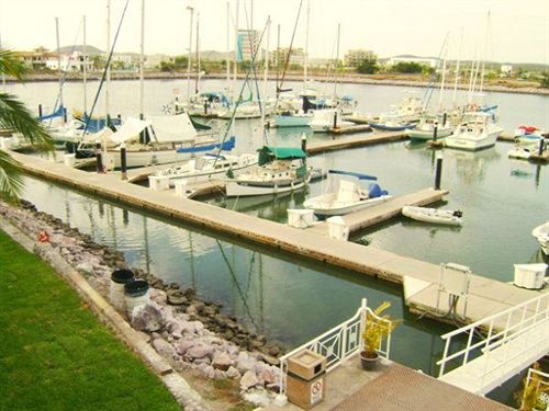 فندق Isla Mazatlan Residence Club