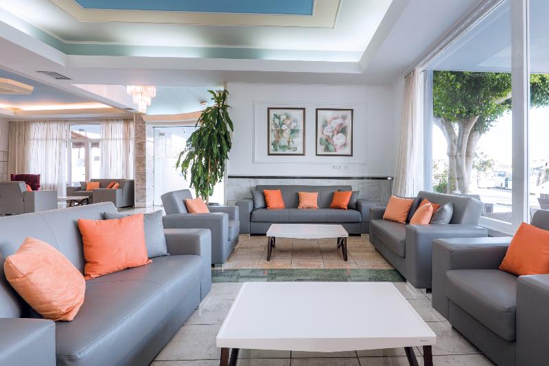 ホテル Kosta Palace