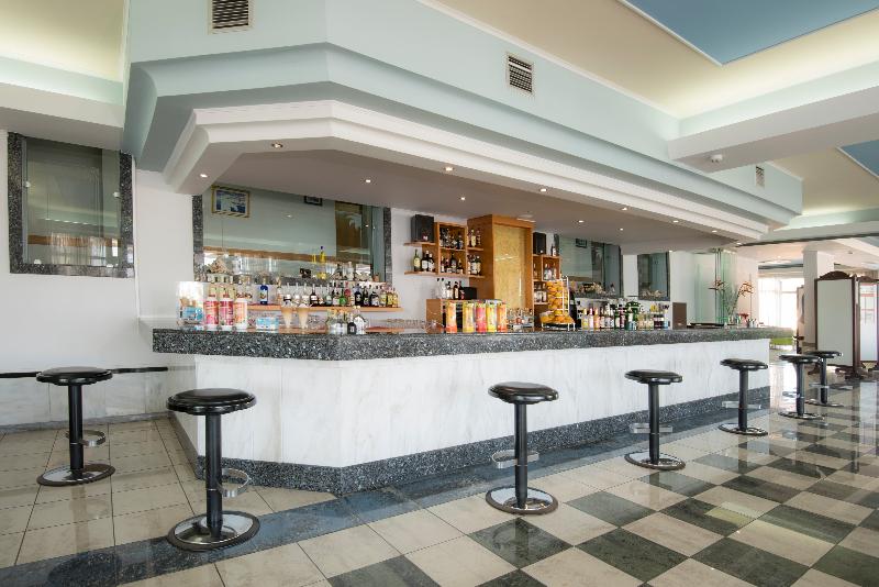 ホテル Kosta Palace