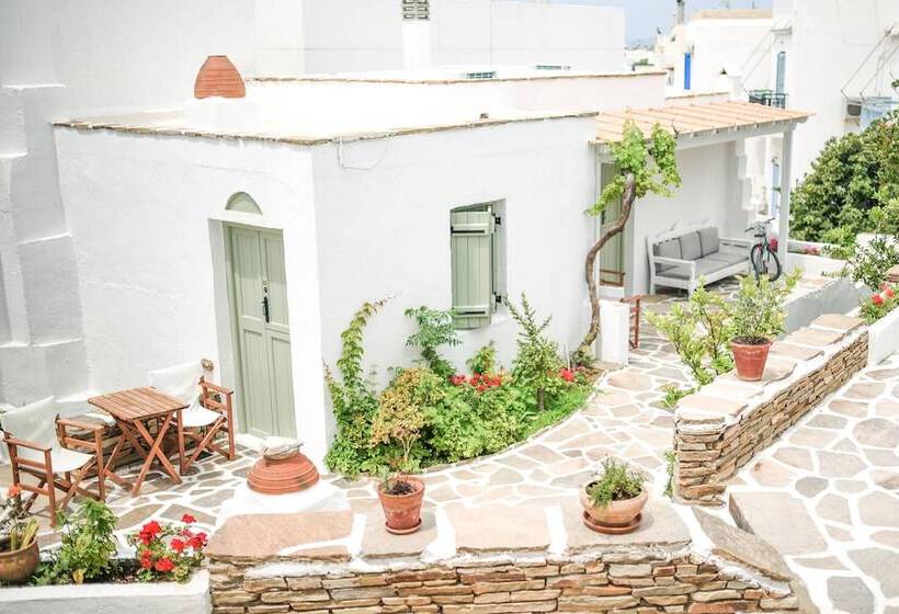 فندق Nastasia Village