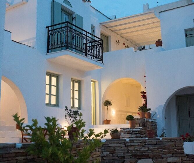 فندق Nastasia Village