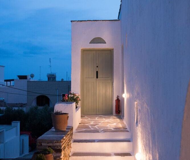 فندق Nastasia Village