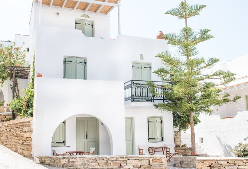 فندق Nastasia Village