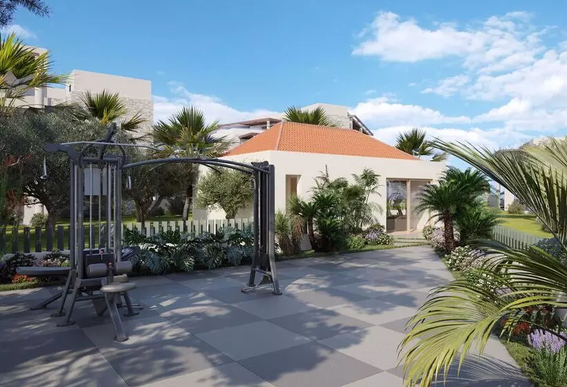 ホテル Paralos Kosta Alimia