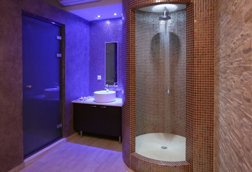 בית מלון כפרי Paralos Kosta Alimia