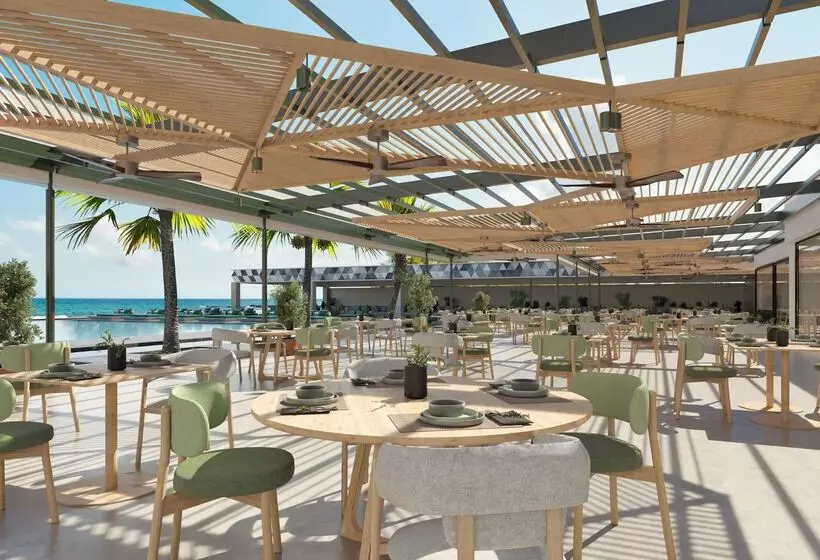 ホテル Paralos Kosta Alimia