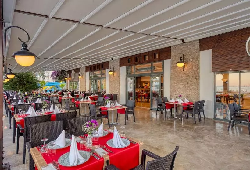 Sealife Kemer Resort Hotel - All Inclusive