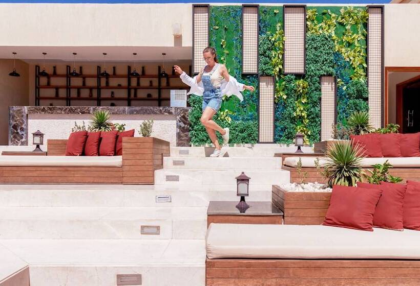 هتل Pickalbatros Palace Aqua Park Hurghada