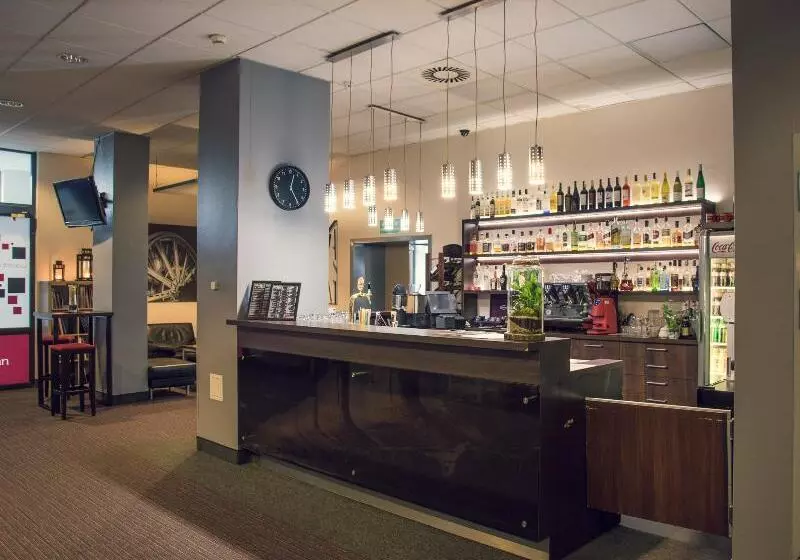 Отель Quality Silesian