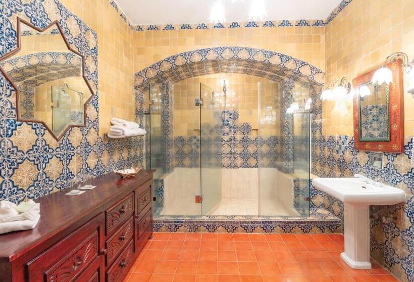 فندق Racquet Cuernavaca