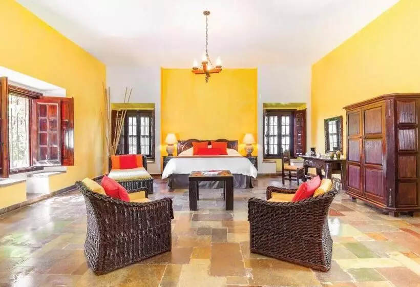 בית מלון כפרי Racquet Cuernavaca