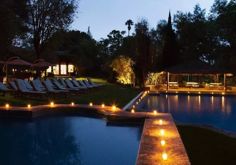 בית מלון כפרי Racquet Cuernavaca