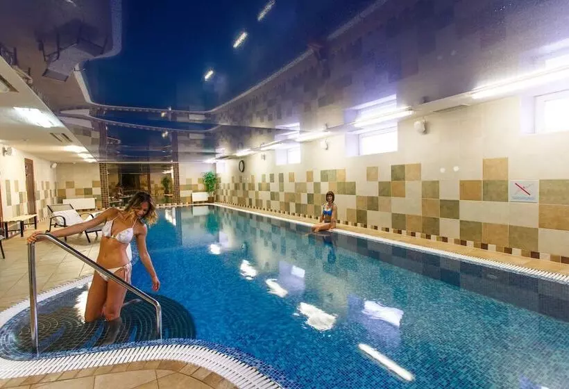 هتل Rocca Al Mare