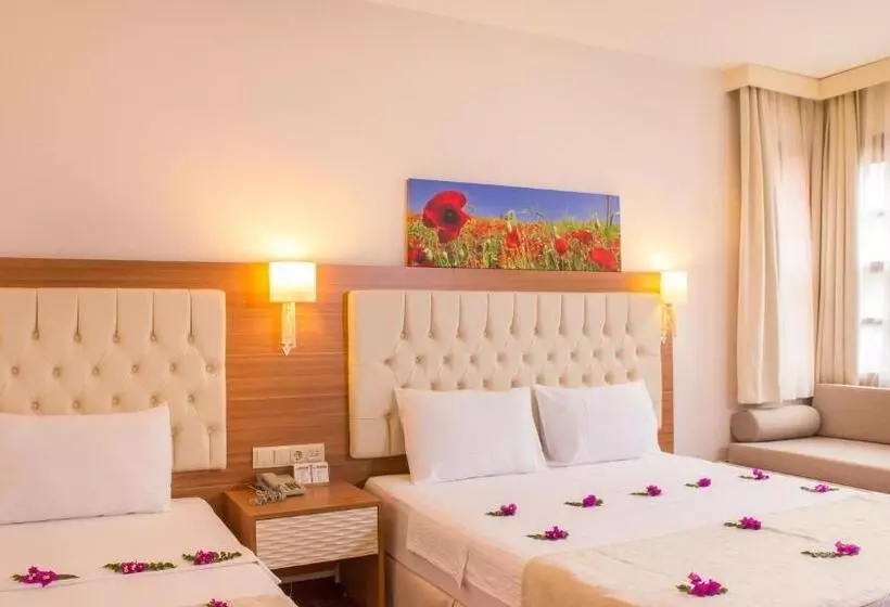 Hotel Sundia by Liberty Suncity