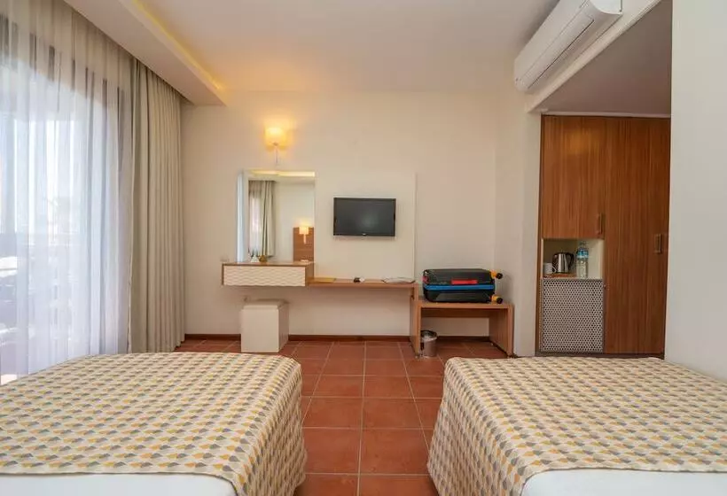 Hotel Sundia by Liberty Suncity