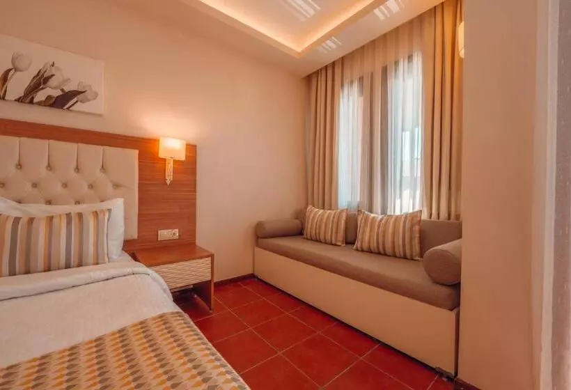 Hotel Sundia by Liberty Suncity