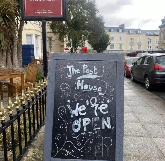Отель The Post House, Llandudno