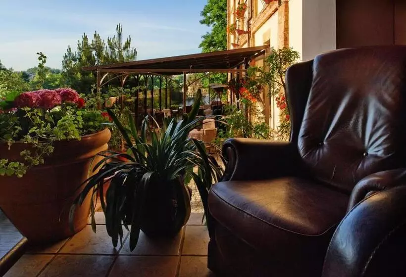 Romantic Boutique Hotel & Spa