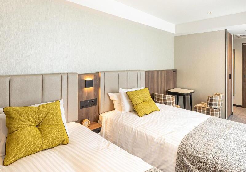 בית מלון כפרי Meitetsu Inn Shinosakastation East Gate